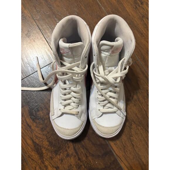 Nike | Big kids high tops - Picture 4 of 5